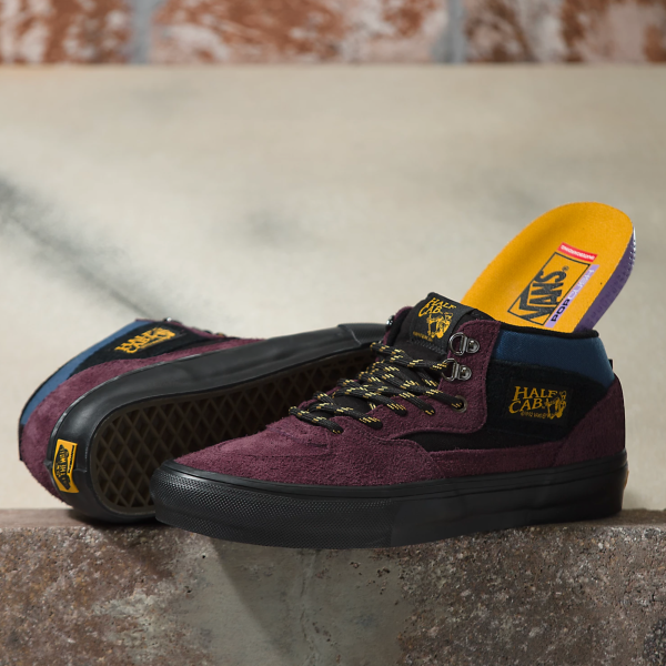 VANS SKATE HALF CAB OUTDOOR PURPLE   BLACK For Discount