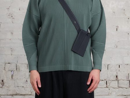 HOMME PLISSÉ ISSEY MIYAKE Pleats September Pocket Bag Charcoal Online Sale